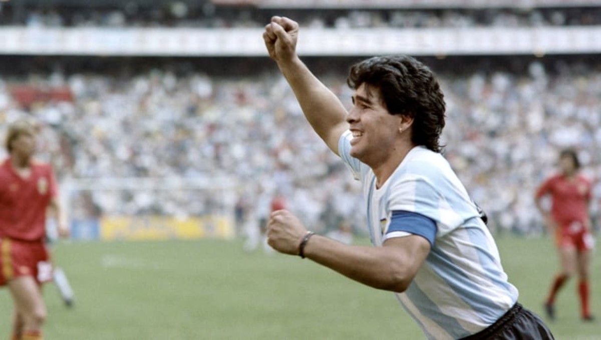 world-cup-1986-arg-belg-maradona-5cc870c47c853eb51d000001.jpg