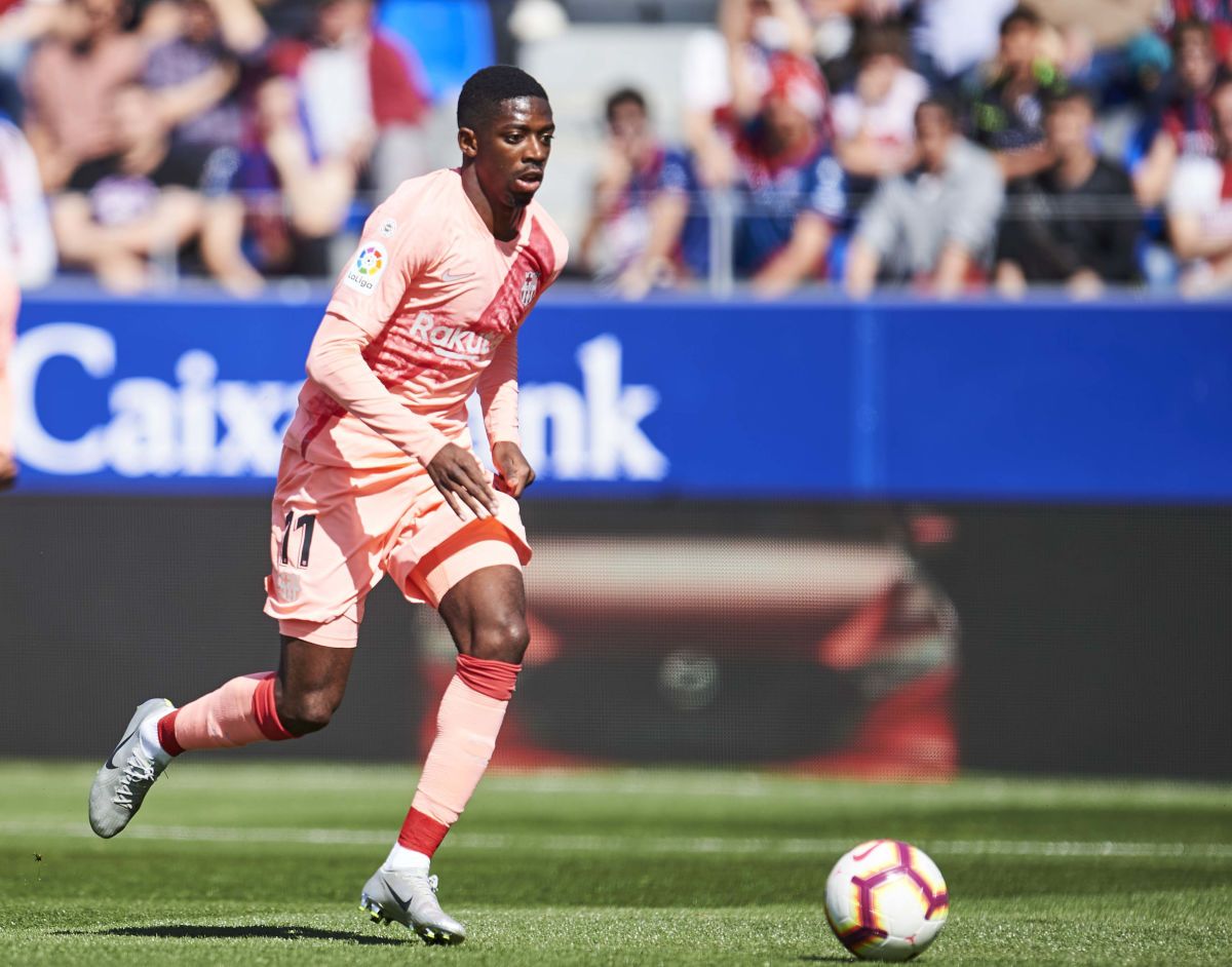 sd-huesca-v-fc-barcelona-la-liga-5cee5bb586faeb24e1000001.jpg