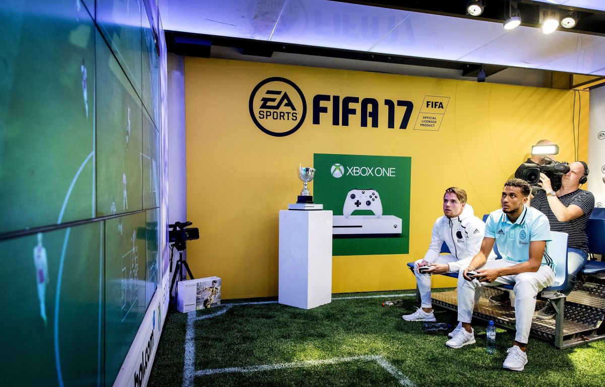 fbl-ned-fifa17-xperience-5d3aded4898080c3f4000002.jpg