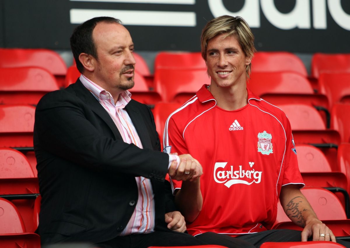 fernando-torres-signs-for-liverpool-5d1a1c76282ac738ff000001.jpg