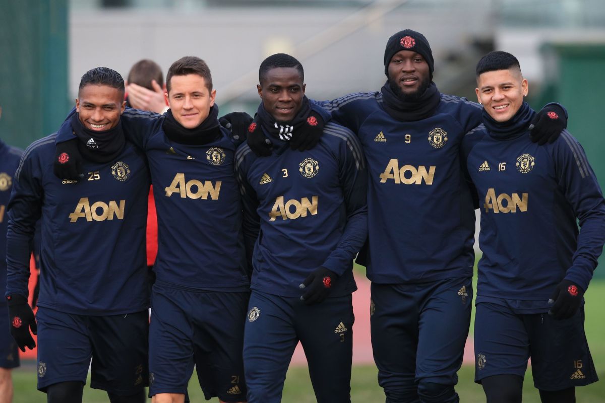 fbl-eur-c1-man-utd-training-5cc69d49ebf59ab301000001.jpg