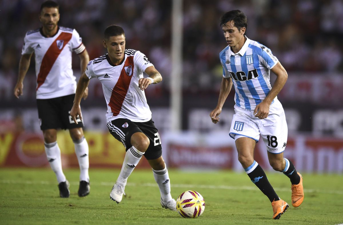river-plate-v-racing-club-superliga-2018-19-5d5719efeaf41c659b000001.jpg