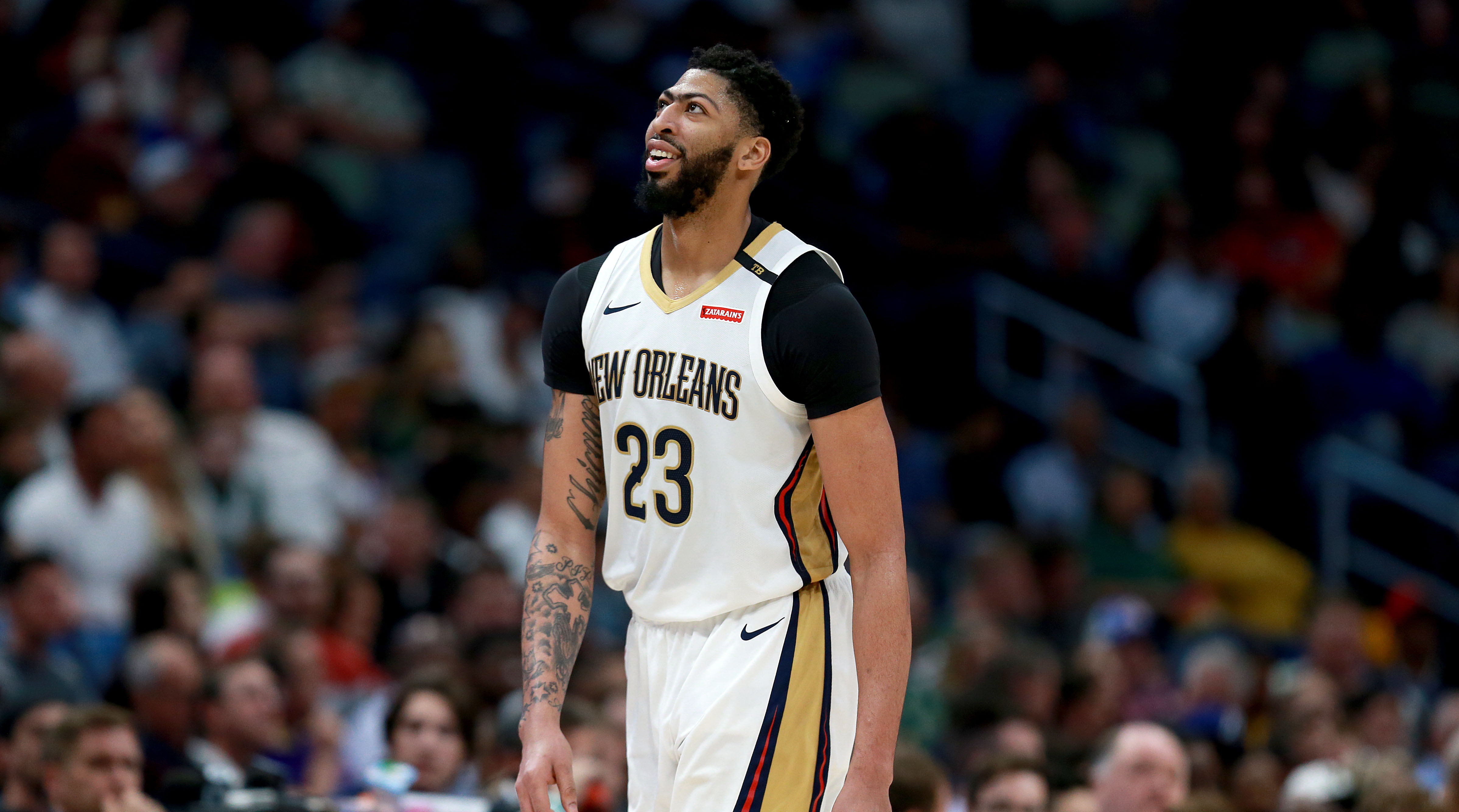 anthony_davis_pelicans_trade_rumors_.jpg