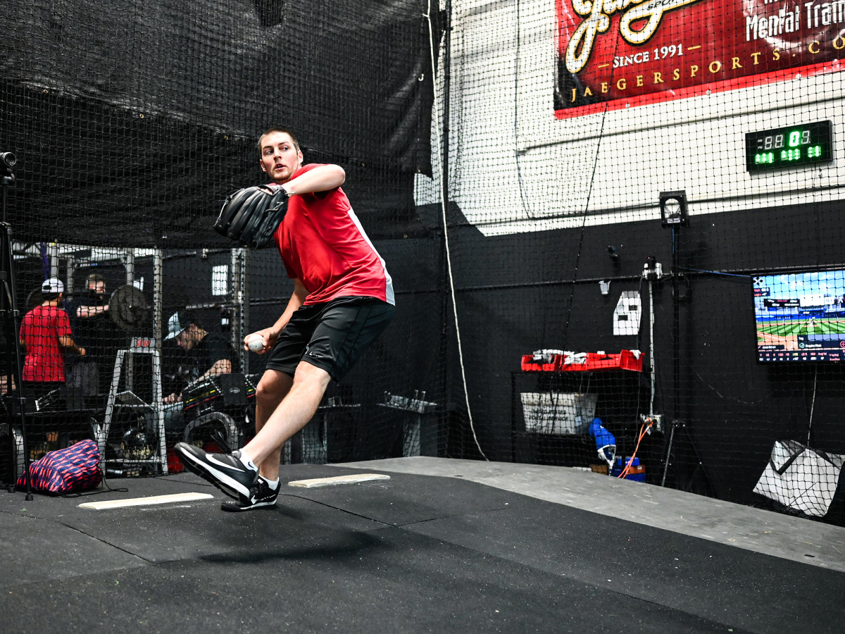 trevor-bauer-pitching-training-facility.jpg