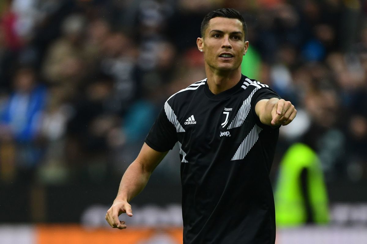 ronaldo-en-un-partido-de-serie-a-5d36d80e3e87b8464b000001.jpg