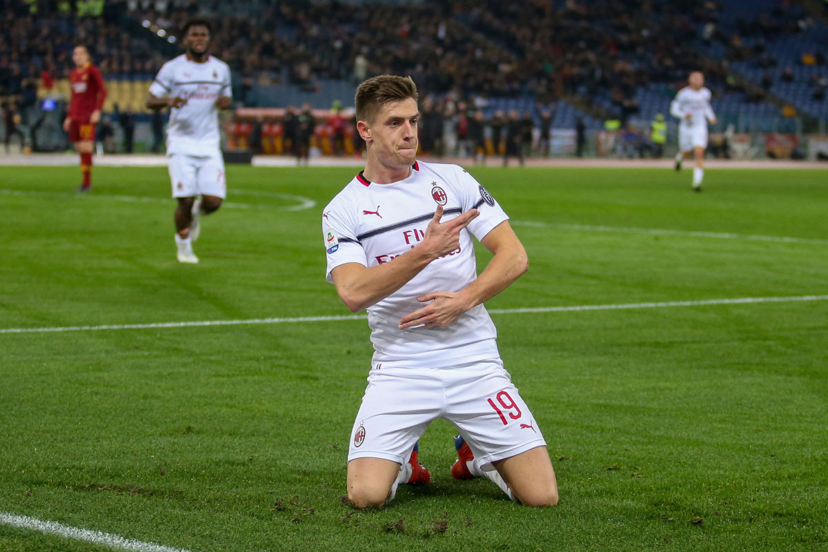 as-roma-v-ac-milan-serie-a-5c59c0d99bda3ee0e8000001.jpg