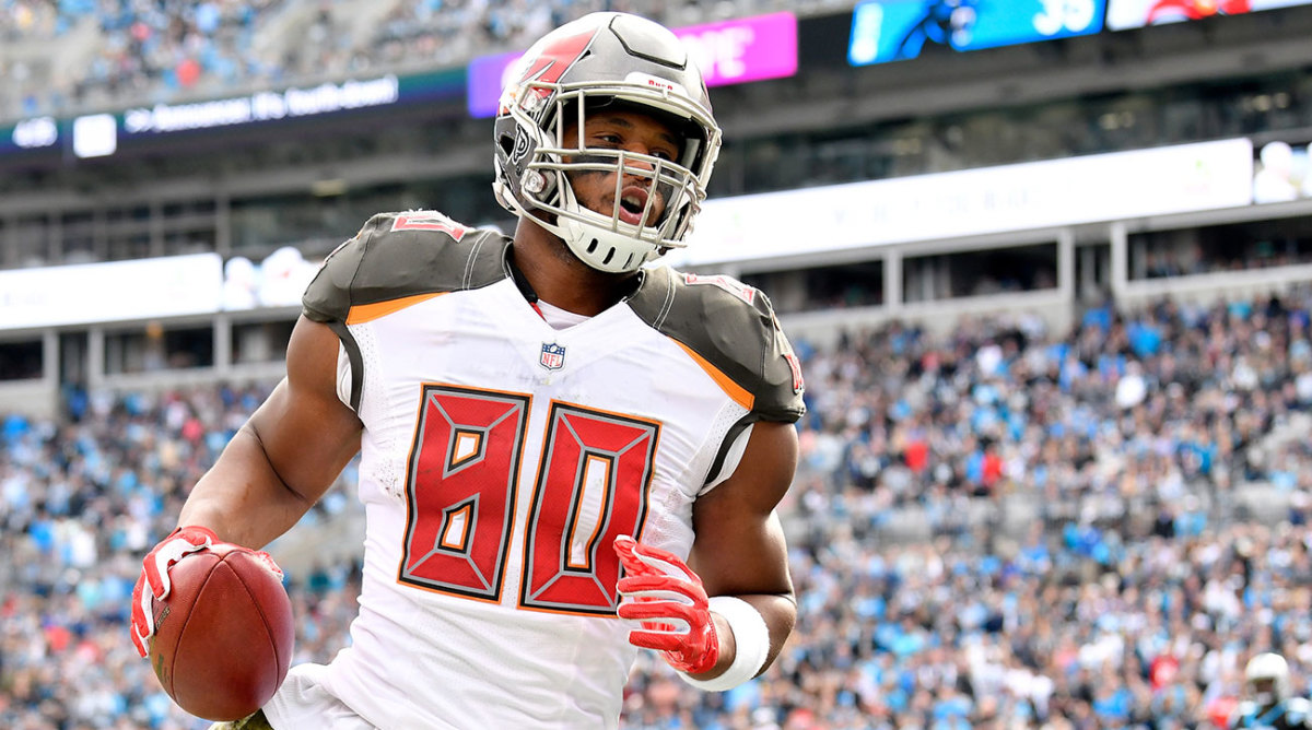 fantasy-football-dfs-oj-howard-week3.jpg