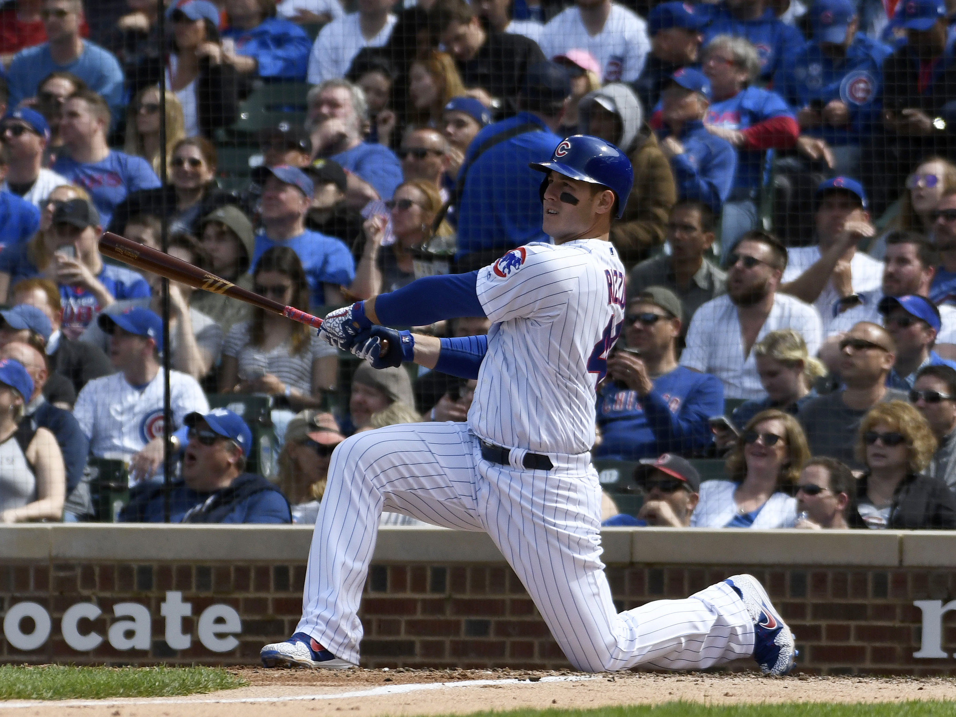 anthony-rizzo-inline-cubs-beller-table-setter.jpg