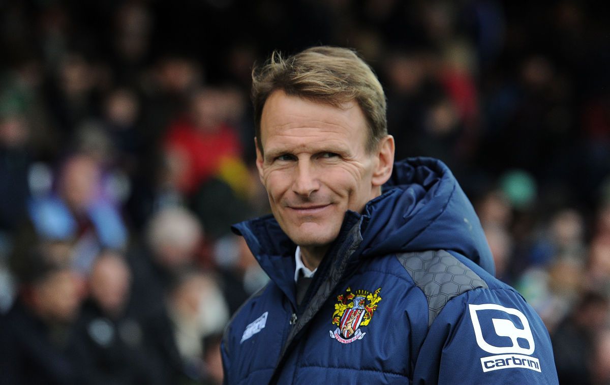 yeovil-town-v-stevenage-sky-bet-league-two-5c855119565cd6d0ba000003.jpg