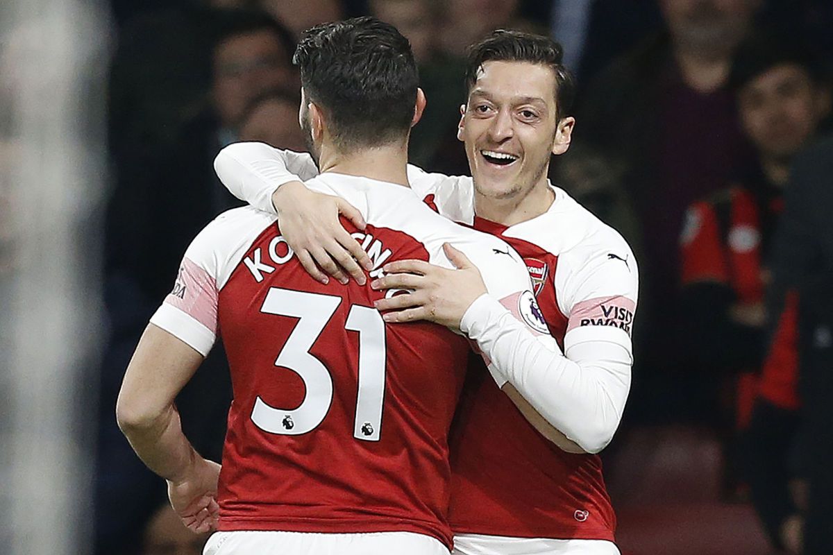 fbl-eng-pr-arsenal-bournemouth-5c7a5809deb8e983bc000003.jpg