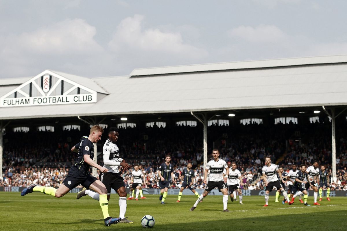fbl-eng-pr-fulham-man-city-5c9fb595db50dbc693000001.jpg