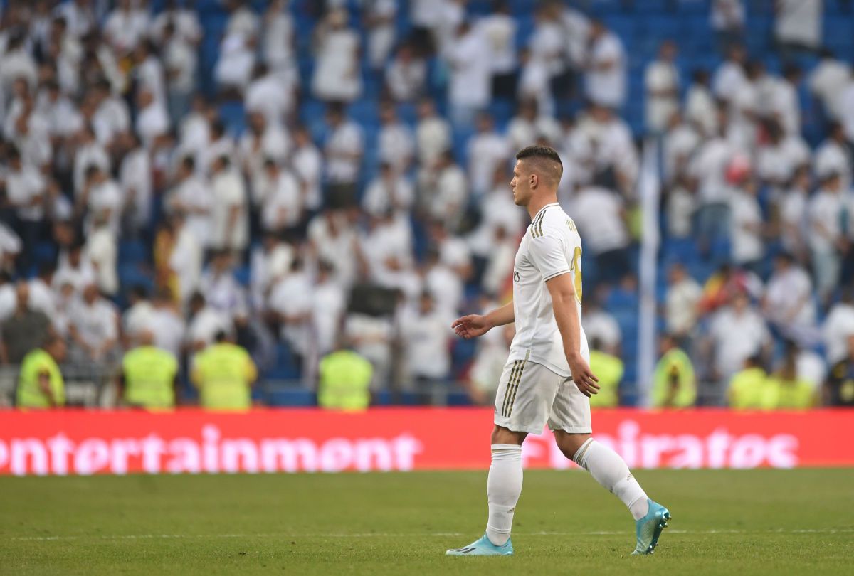 real-madrid-cf-v-real-valladolid-cf-la-liga-5d61bee25b7040a92b000001.jpg
