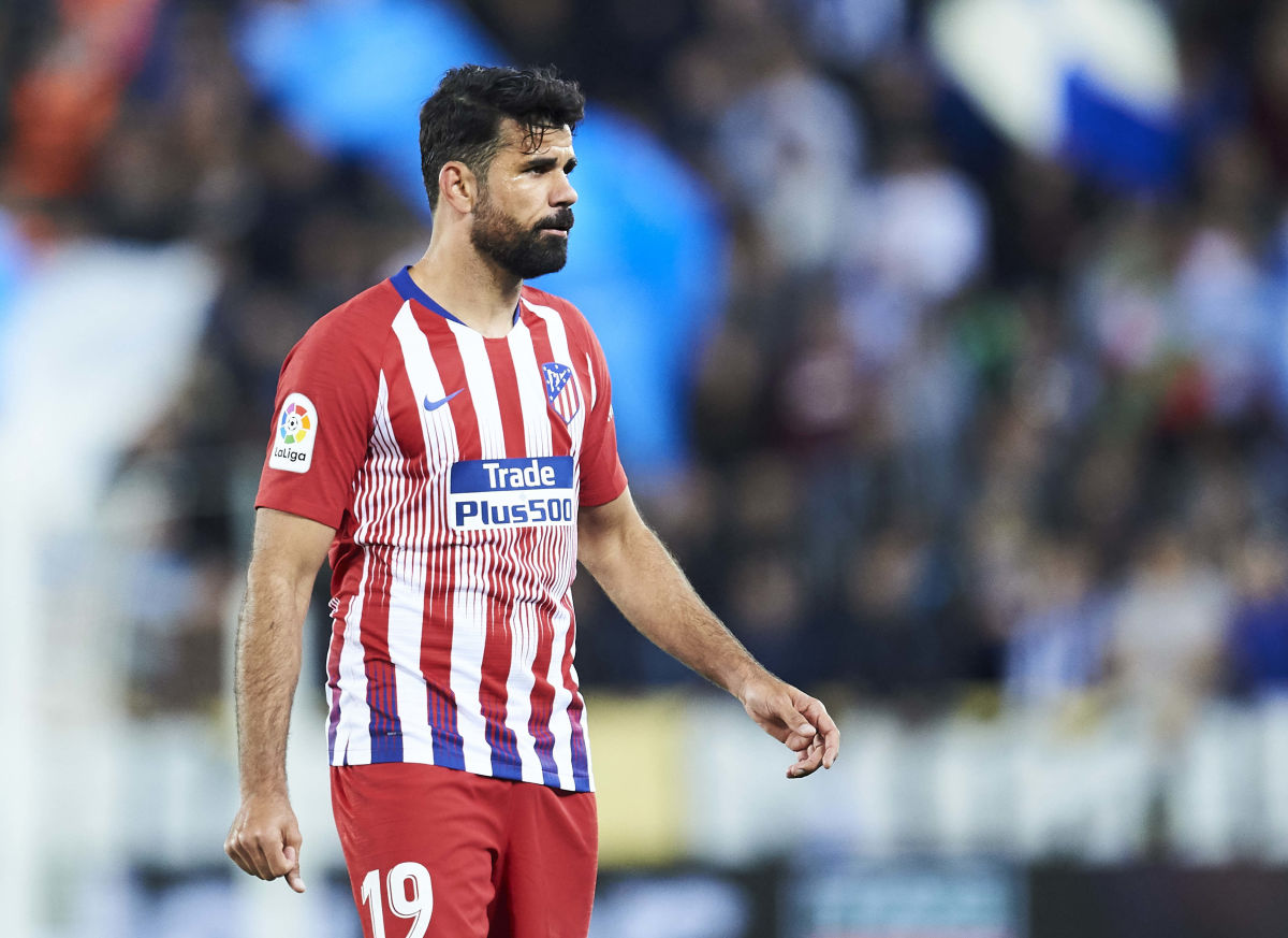deportivo-alaves-v-club-atletico-de-madrid-la-liga-5cb1adb4192e0594df000001.jpg