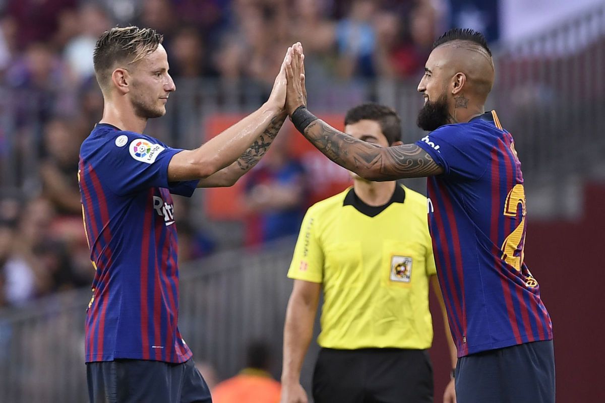 fbl-esp-liga-barcelona-huesca-5d0759f5a412bd992c000001.jpg
