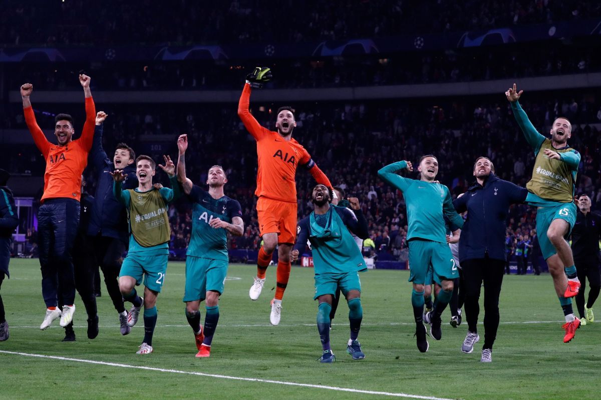 fbl-eur-c1-ajax-tottenham-5cee515186faebf1e300000a.jpg