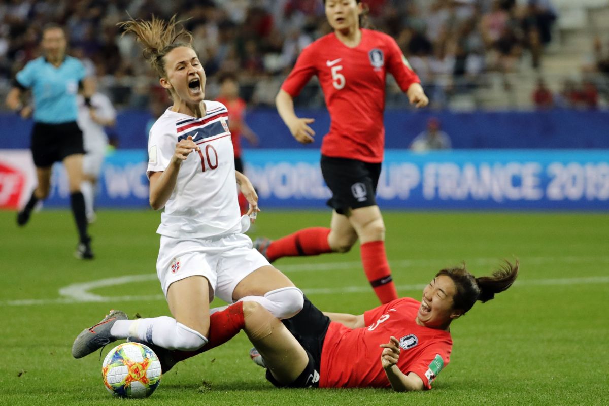 fbl-wc-2019-women-match26-kor-nor-5d07fea490ddaf62cd000001.jpg