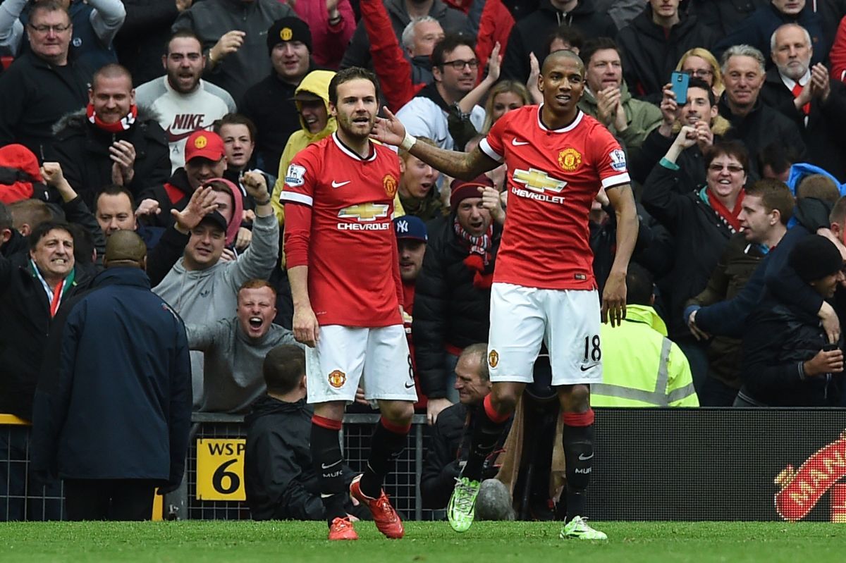 fbl-eng-pr-man-utd-man-city-5c501f54d6327c20e5000012.jpg