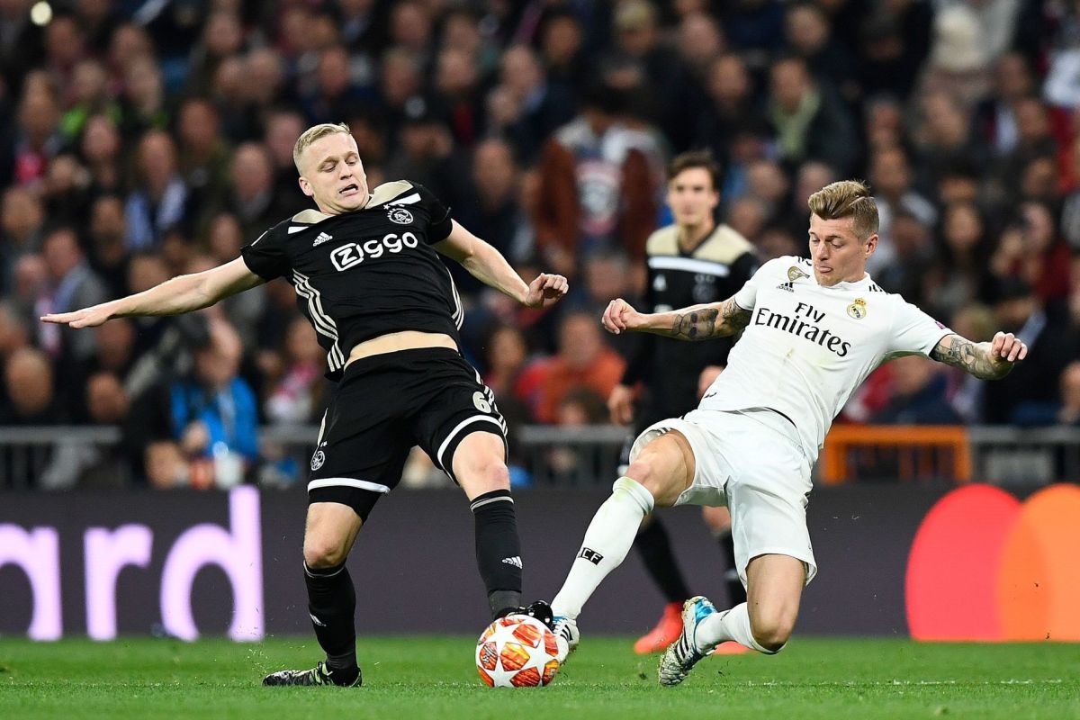 fbl-eur-c1-real-madrid-ajax-5d132b6f91de1055f300001c.jpg