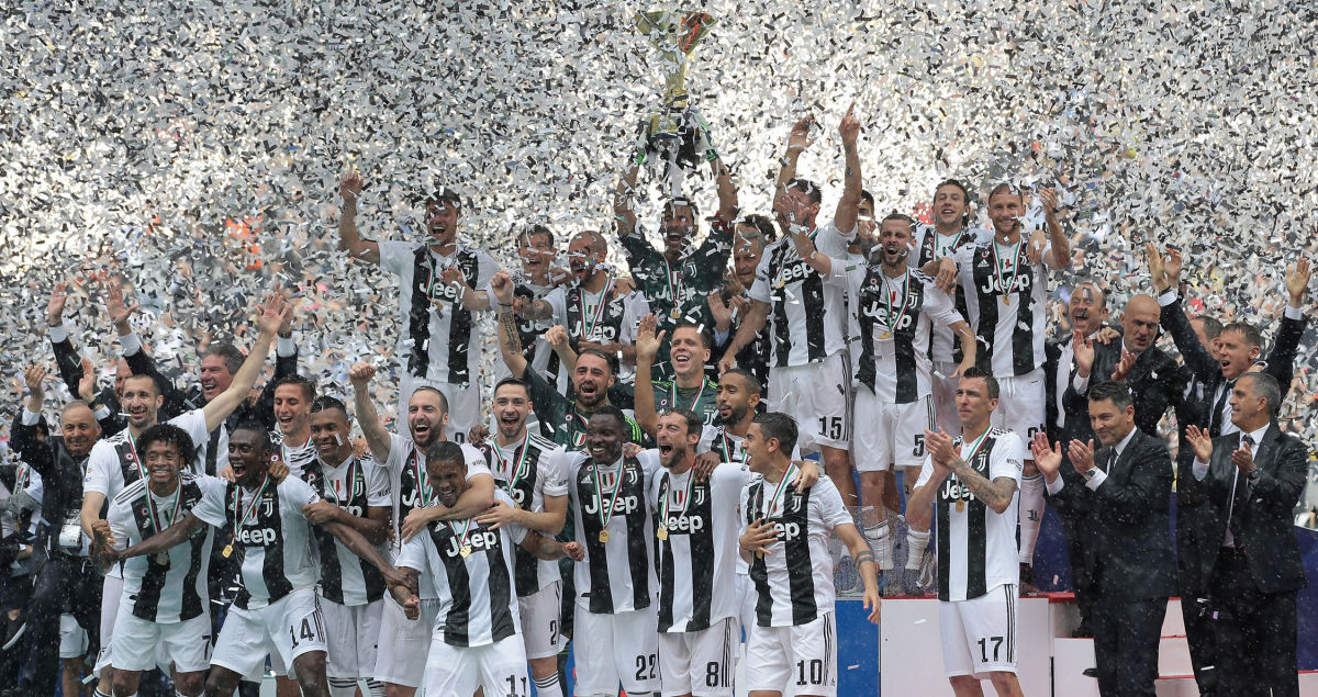 juventus-v-hellas-verona-fc-serie-a-5c7981797d311a7055000003.jpg