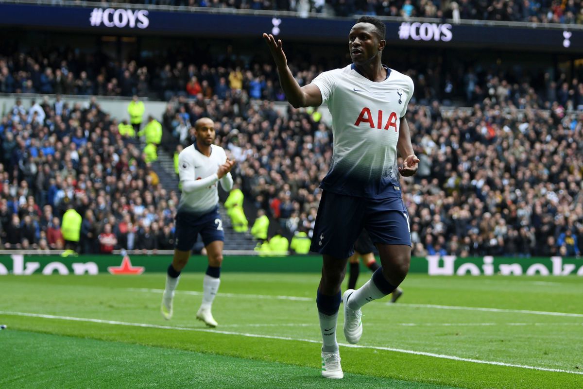 tottenham-hotspur-v-huddersfield-town-premier-league-5d1902c44b045eb72f000001.jpg