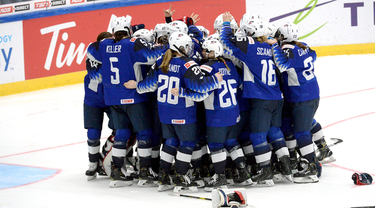 us-beats-finland-iihf-womens-hockey.jpg