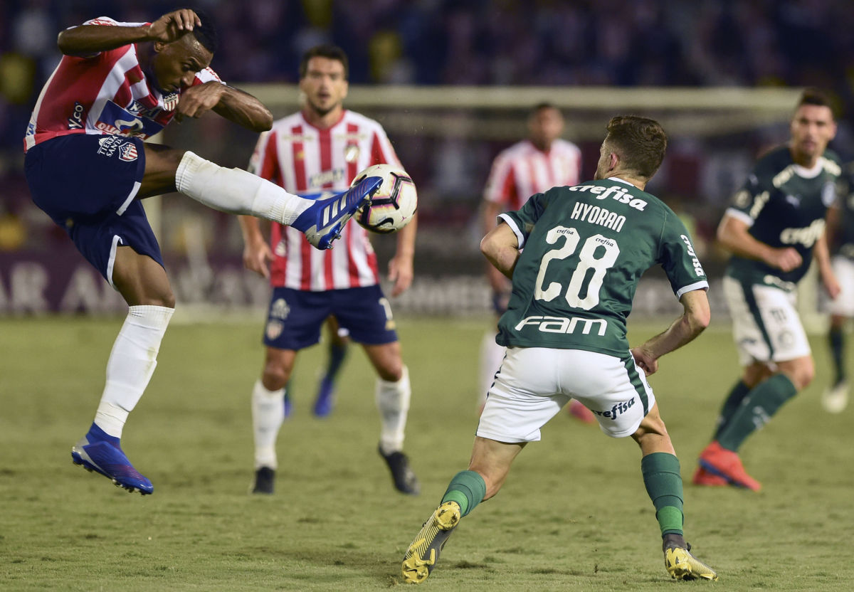 fbl-libertadores-junior-palmeiras-5d2927adf9c6ec276a000001.jpg
