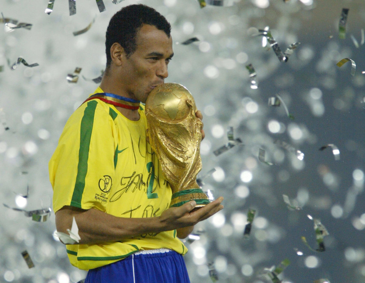 brazil-s-team-captain-and-defender-cafu-kisses-the-5d1cc994d83297c5e5000001.jpg