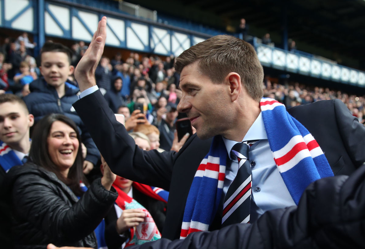 steven-gerrard-is-unveiled-as-the-new-manager-at-rangers-5afdbd0b3467ac3a2b000001.jpg