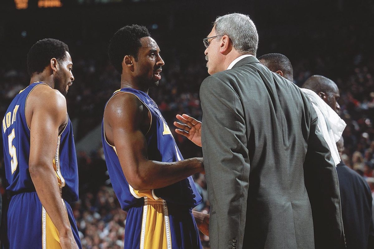 2001-0429-Kobe-Bryant-Phil-Jackson-01233642.jpg