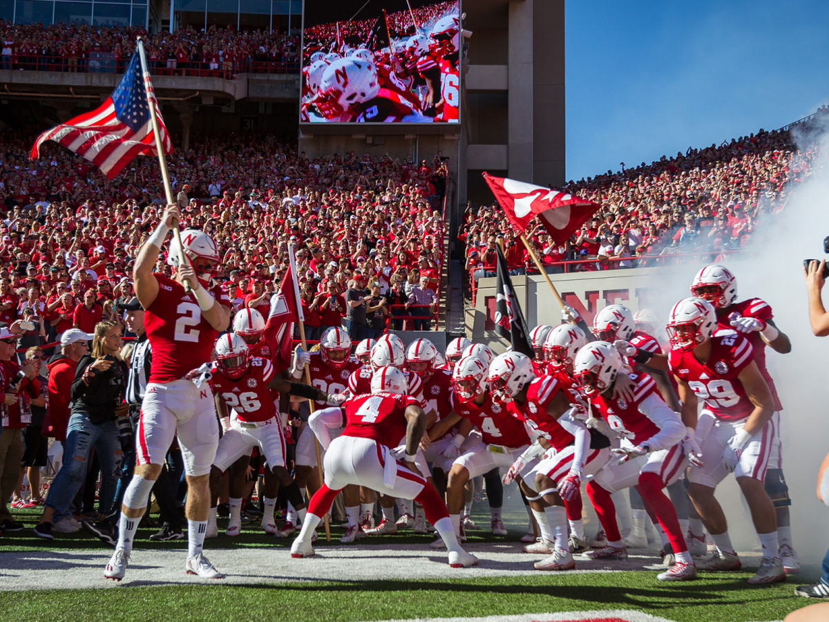 nebraska-football-tunnel-entrance.jpg