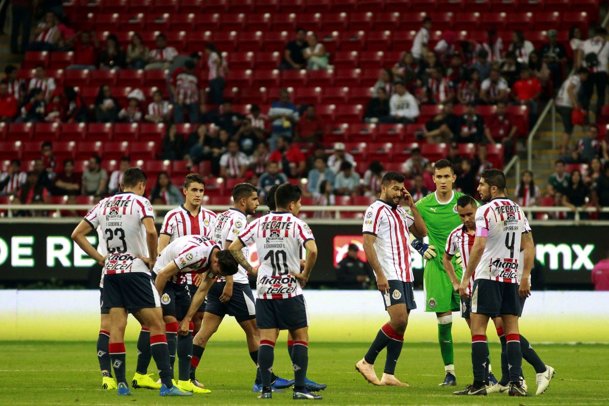 chivas-v-morelia-torneo-apertura-2018-liga-mx-5bd8ea46da3ee7a93f000001.jpg