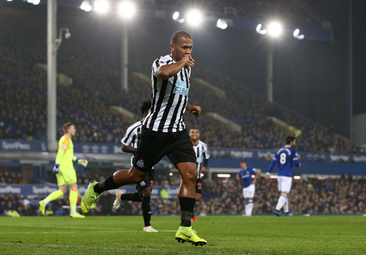 everton-fc-v-newcastle-united-premier-league-5c08412a9ed295f41400000d.jpg