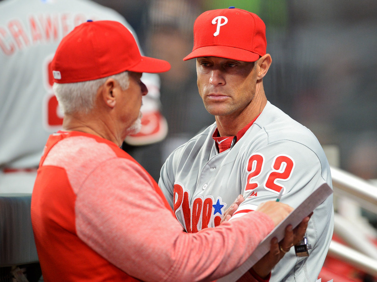 Phillies manager Gabe Kapler states goal: 'Bring effing trophy back