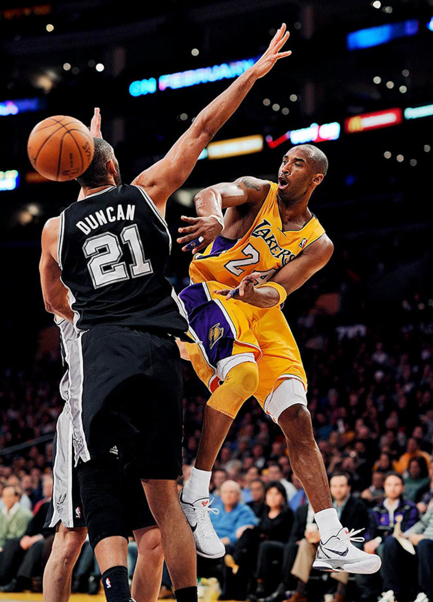 2011-0203-Kobe-Bryant-Tim-Duncan-opy2-88143-rawfinal.jpg