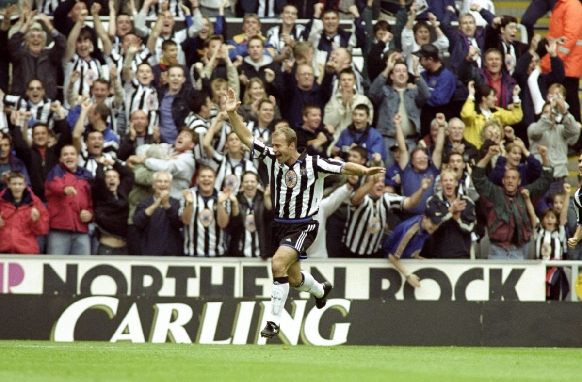 alan-shearer-of-newcastle-5ba20d6ce943ec8126000008.jpg