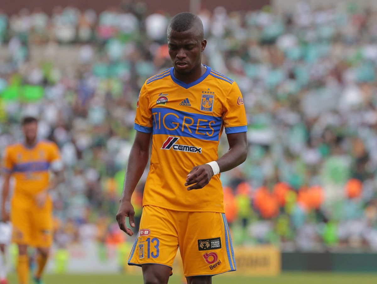 santos-laguna-v-tigres-uanl-playoffs-torneo-clausura-2018-liga-mx-5b81764ff3e916d6d6000001.jpg