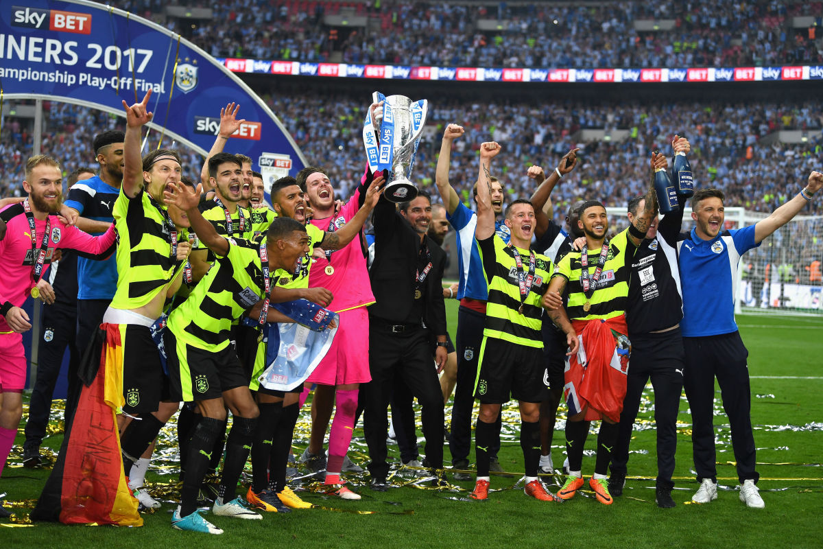 huddersfield-town-v-reading-sky-bet-championship-play-off-final-5b5dc444f7b09df8bd000013.jpg