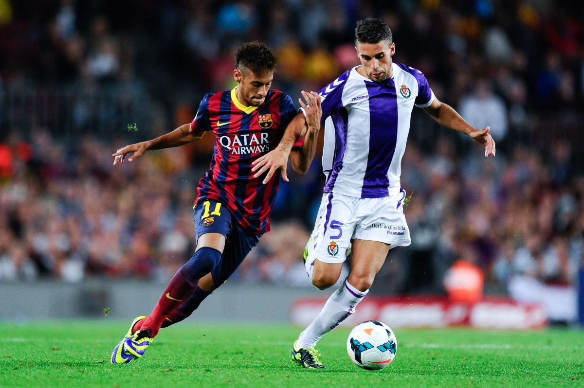 fc-barcelona-v-real-valladolid-cf-la-liga-5b7fd221254655271a000013.jpg