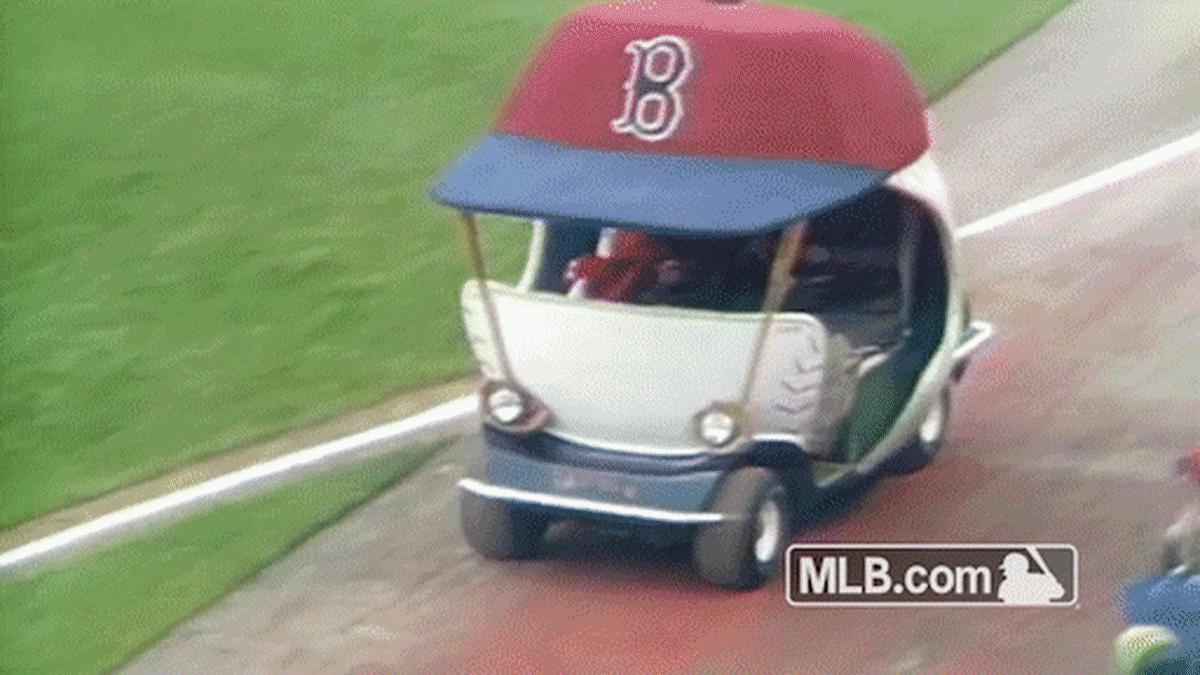 bullpen-cart.gif