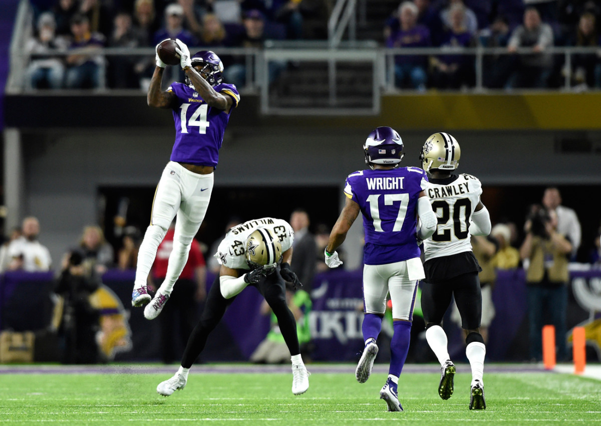 mmqb-stefondiggs-catch.jpg