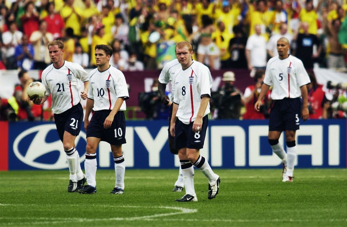 paul-scholes-of-england-5b2b78a2f7b09d4070000004.jpg