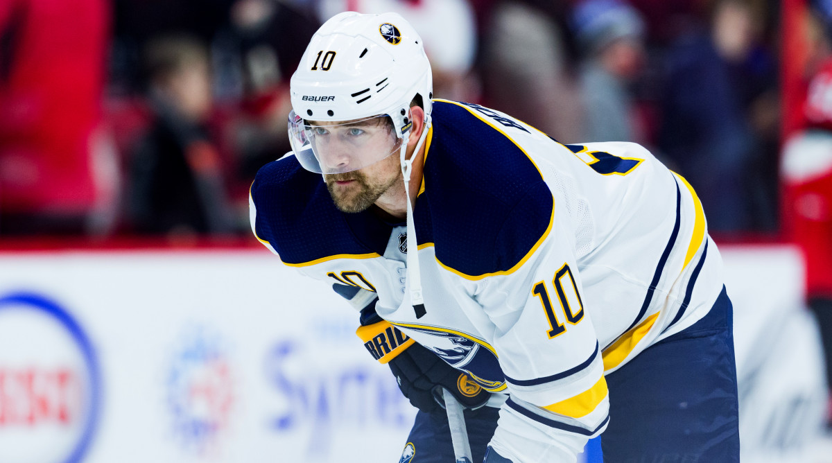 Buffalo Sabres Patrik Berglund clears waivers; contract to be