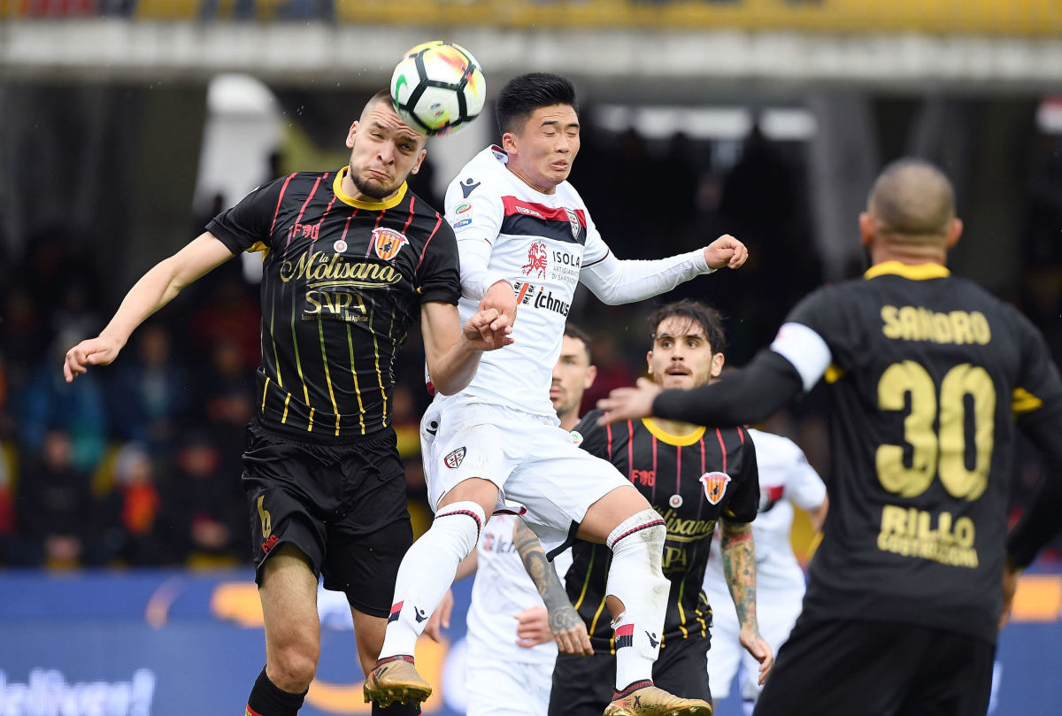 benevento-calcio-v-cagliari-calcio-serie-a-5b01603c347a02a43f000003.jpg