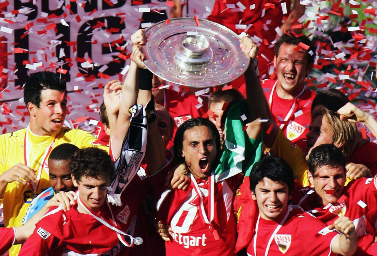 bundesliga-vfb-stuttgart-v-energie-cottbus-5be303a2aa61f47bf6000002.jpg