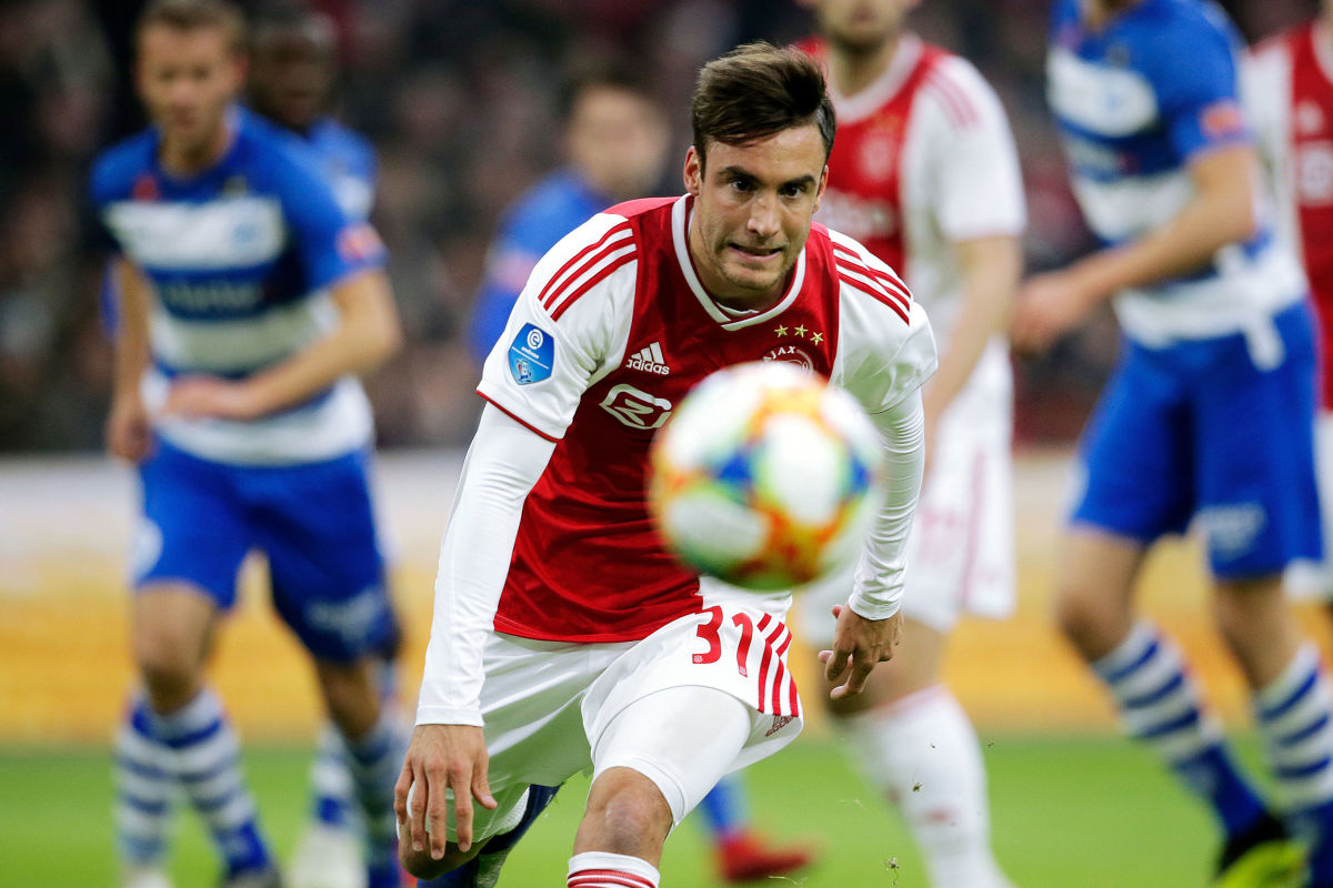 ajax-v-de-graafschap-dutch-eredivisie-5c221c574f42655ce1000001.jpg