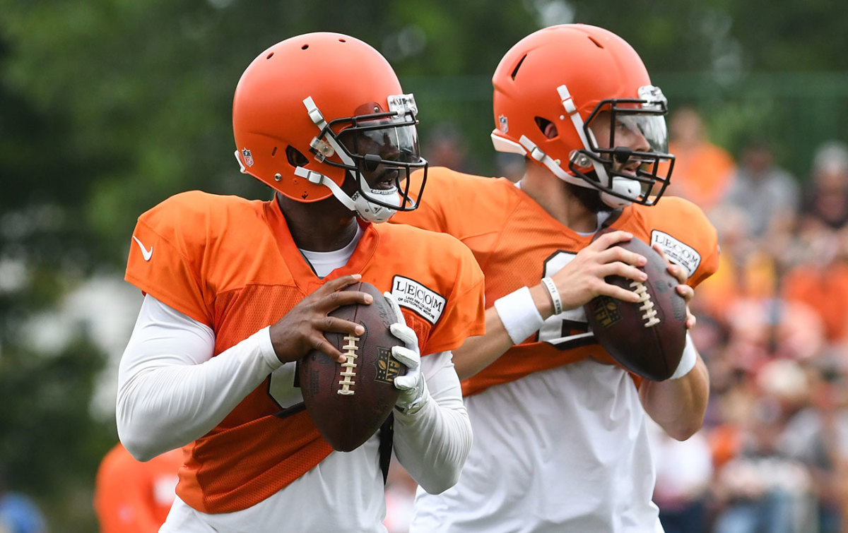 mmqb-tyrod-taylor-baker-mayfield-training-camp-2018.jpg