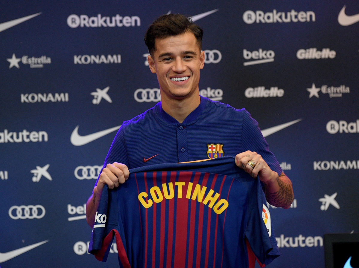 new-barcelona-signing-philippe-coutinho-unveiled-5c1fe822a7ba4610a000000d.jpg