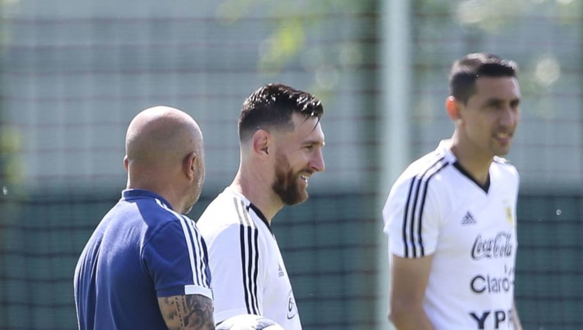 argentina-training-session-fifa-world-cup-russia-2018-5b363d8c347a022a31000028.jpg