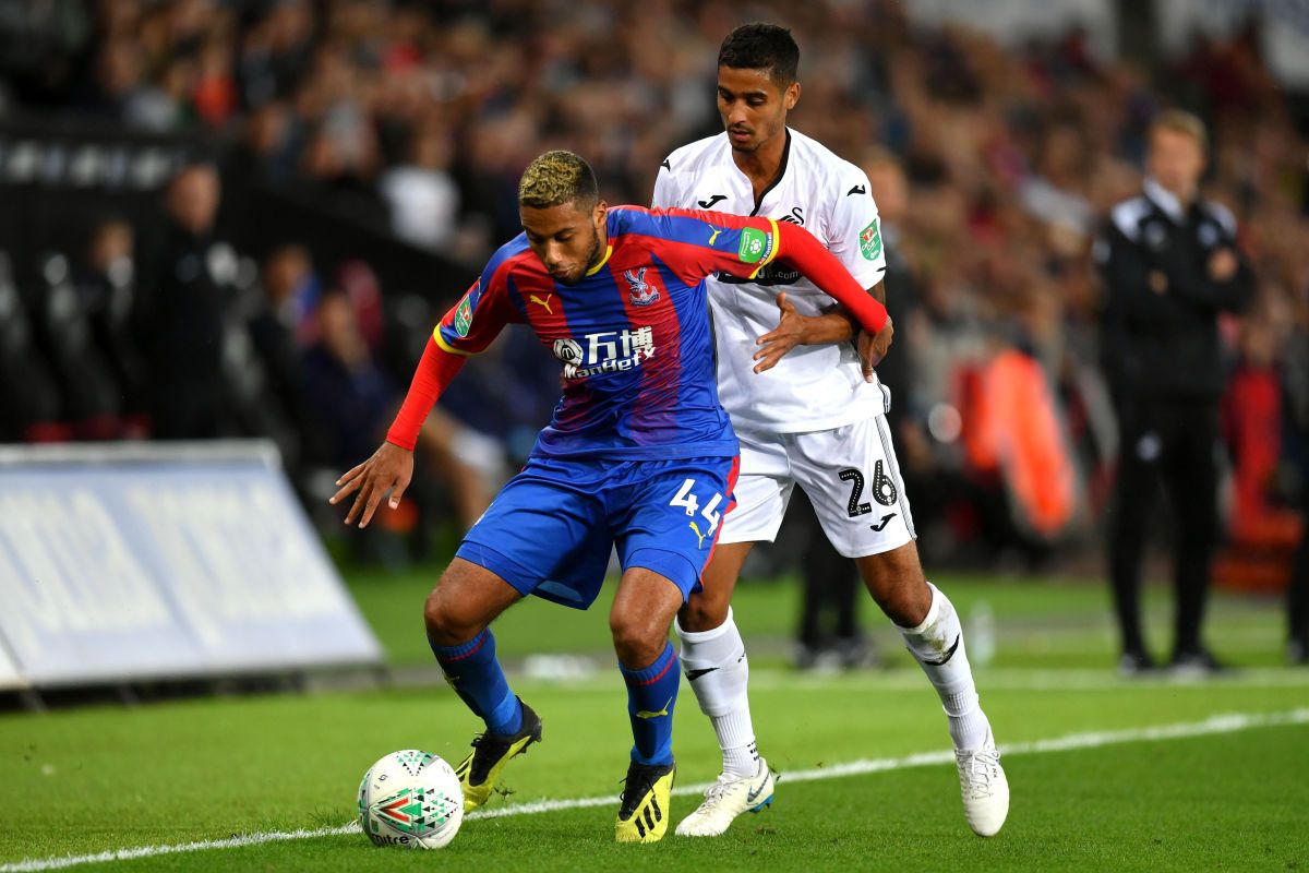 swansea-city-v-crystal-palace-carabao-cup-second-round-5baa6b6aeff55c5a39000001.jpg