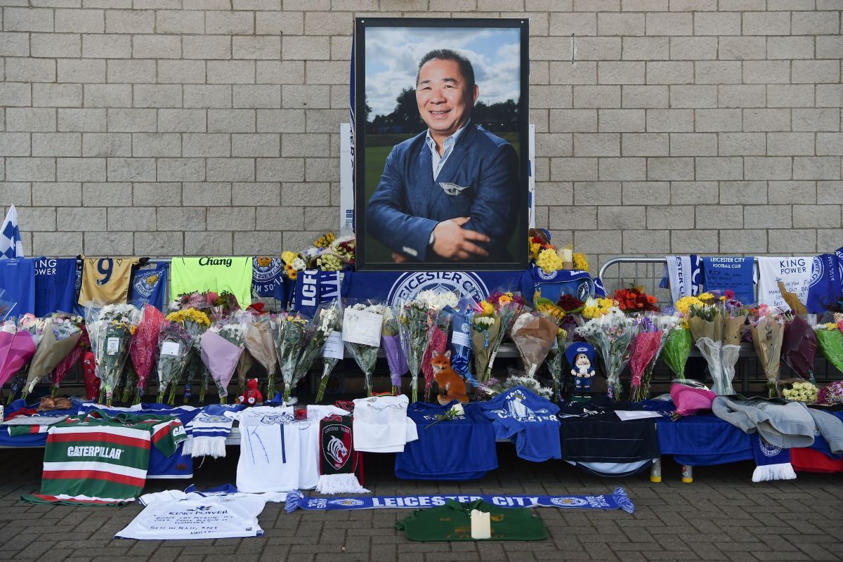 topshot-britain-aviation-accident-fbl-thailand-eng-pr-leicester-5bd70535d33ec4693900001c.jpg